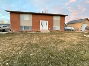 Building Photo - 324 W 2300 S