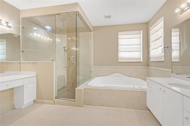 Building Photo - 11304 NW 79th Ln