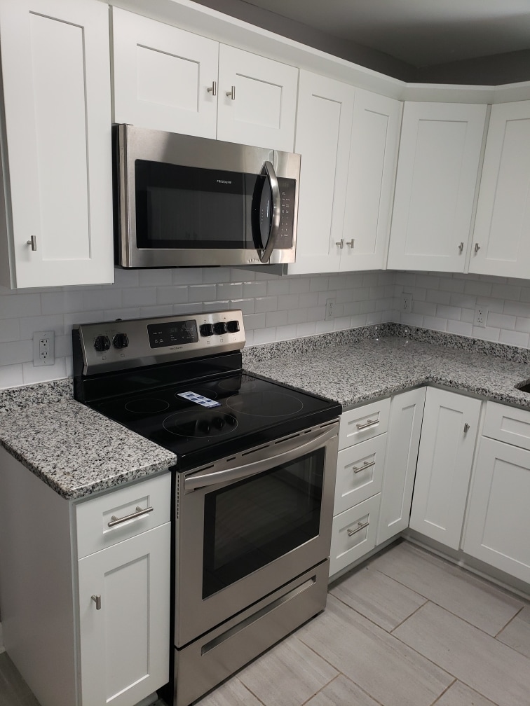 Kitchen - 58 Green St