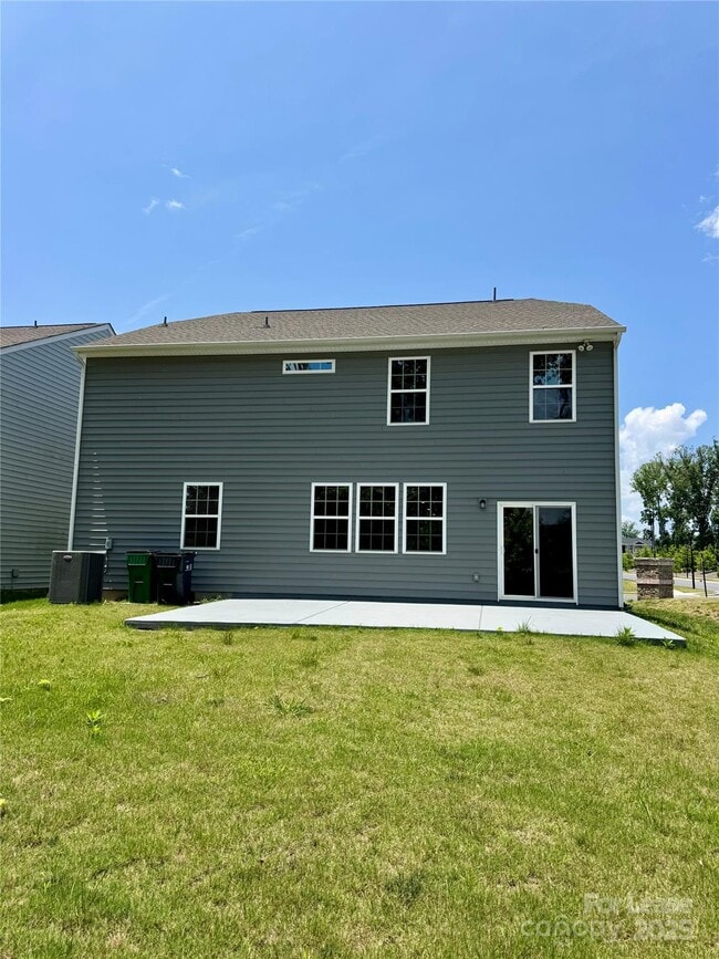 Building Photo - 14705 Superior St