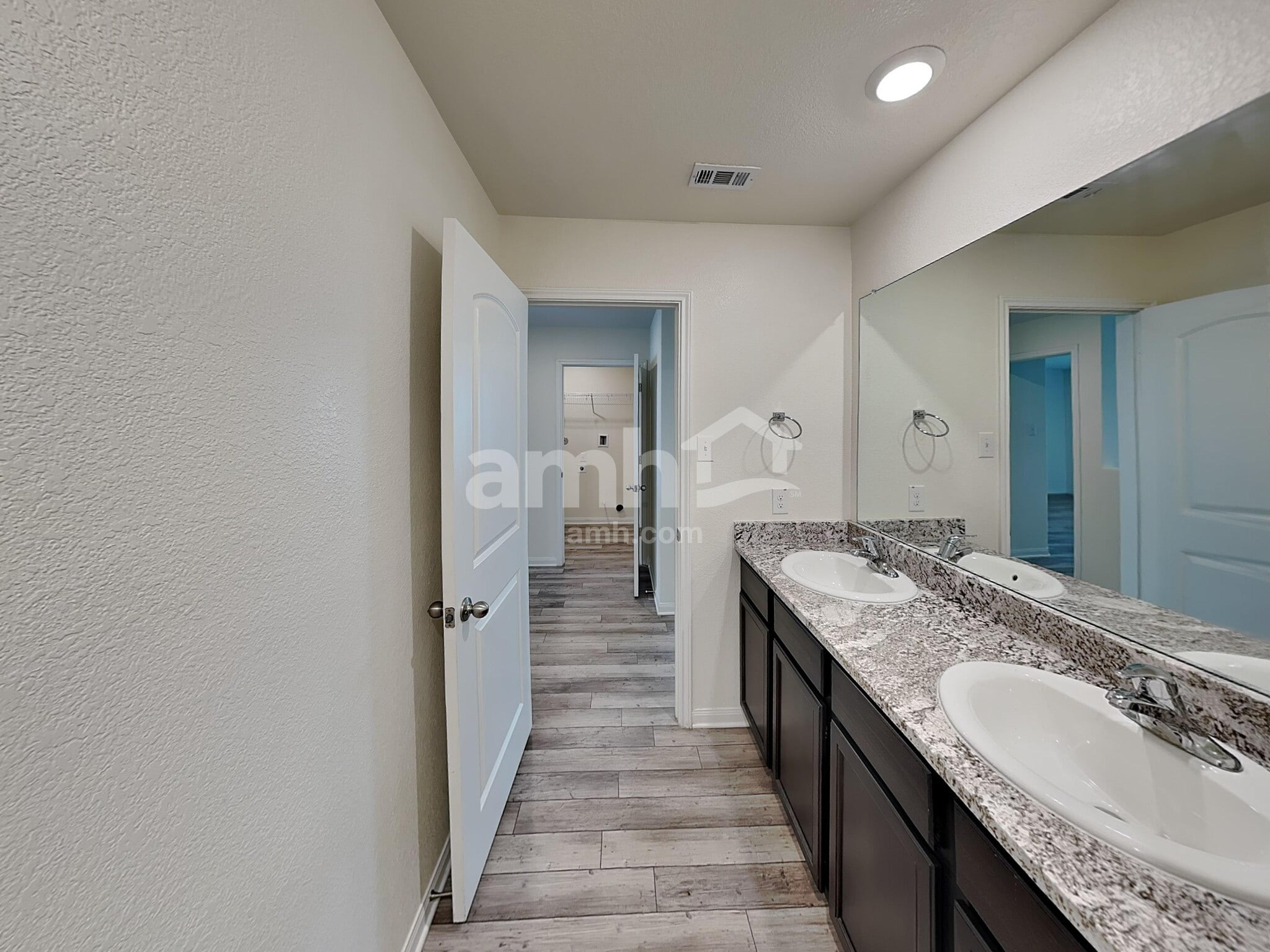 Building Photo - 1036 Violet Ln