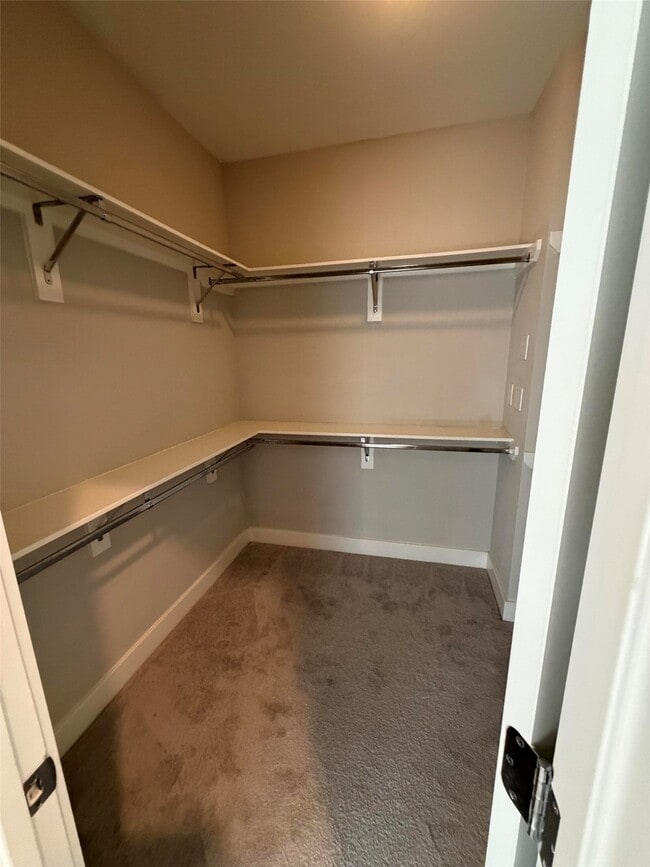 Building Photo - 10806 Warwana Rd