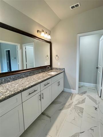 Building Photo - 6313 Burbank Wy