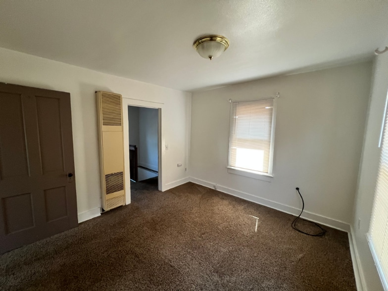 Building Photo - 17 Fountain Pl