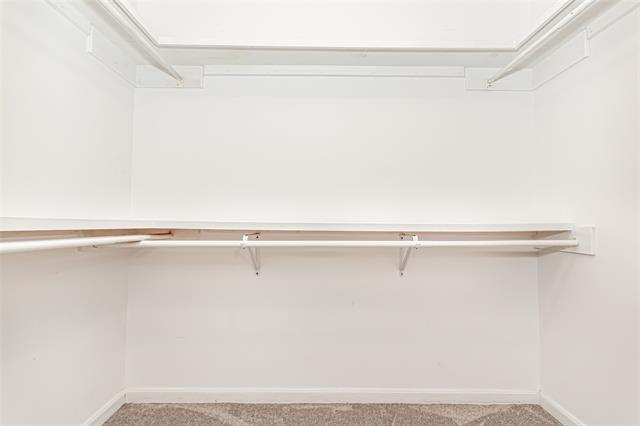 Building Photo - 4931 Junius St