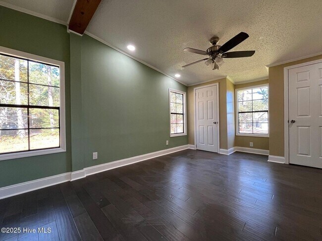 Building Photo - 188 Shady Grove Rd