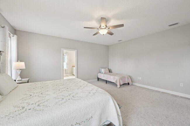 Building Photo - 57 Sunset Ridge Ct