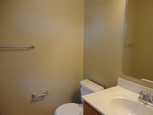 Building Photo - 6607 Thistle Grove