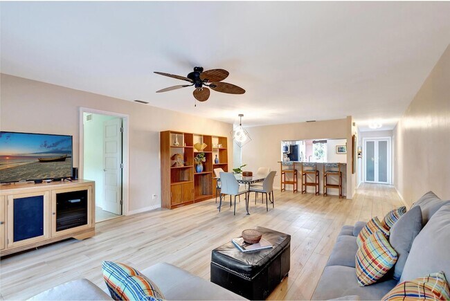 Building Photo - 3110 Surf Way