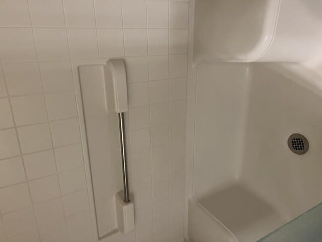 Building Photo - 15715 SE Bybee Dr