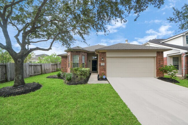 Building Photo - 12902 Meadow Springs Dr