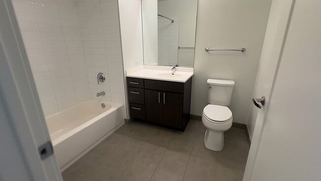 Building Photo - 359 W Superior St