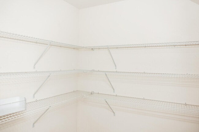 Building Photo - 4624 Plover Dr