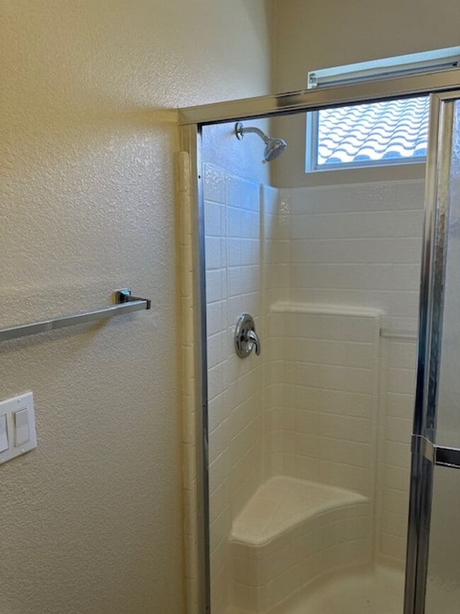 Building Photo - Single Story located in 89031