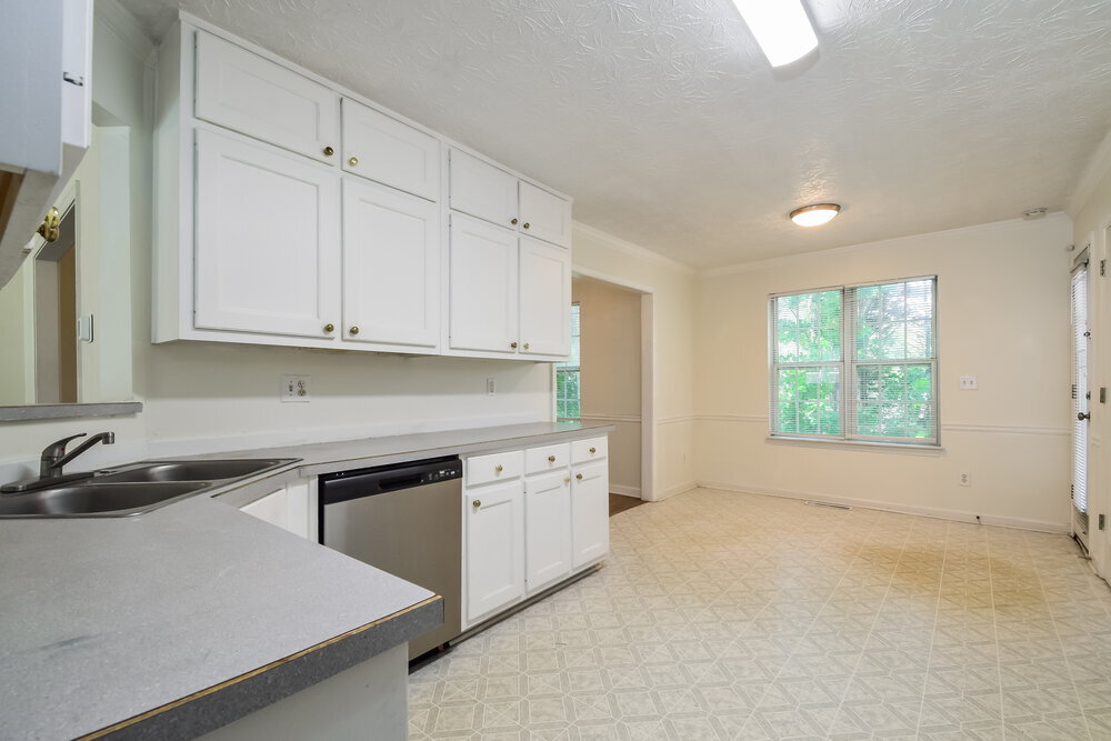 Building Photo - 976 Masters Ln