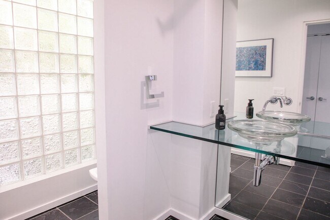 Building Photo - One of a kind private estate on Gravelly Lake in Lakewood