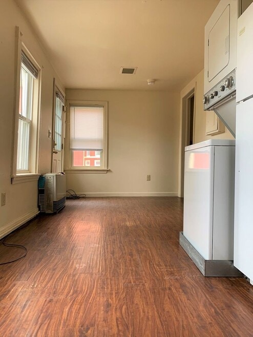 Building Photo - 157 North St