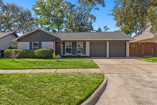 Primary Photo - 4135 Hill Oak Dr