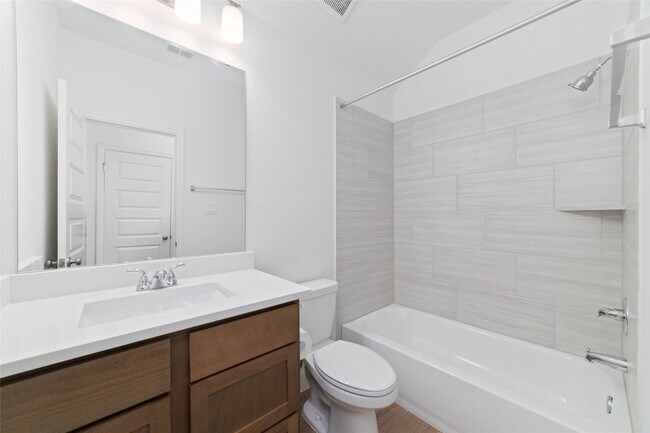 Building Photo - 31019 Star Gazer Rd