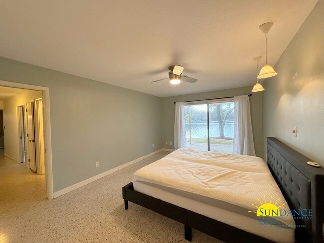 Building Photo - Waterfront Home in sought after Poquito Bayou, Shalimar!