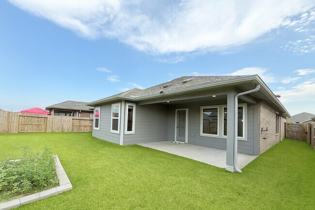Building Photo - 6411 Brazos Trl Dr