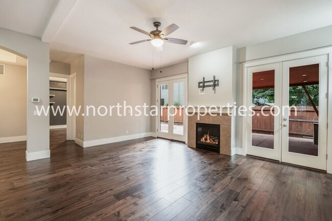 Building Photo - 20462 SW Arnold Pl