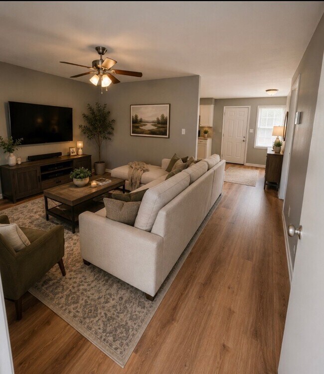 Building Photo - 4832 Wellborn Dr
