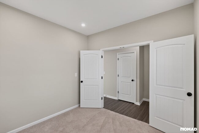 Building Photo - 203 Sage Woods Way