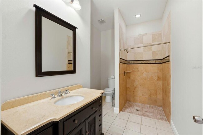 Building Photo - 5608 Kevin Ave