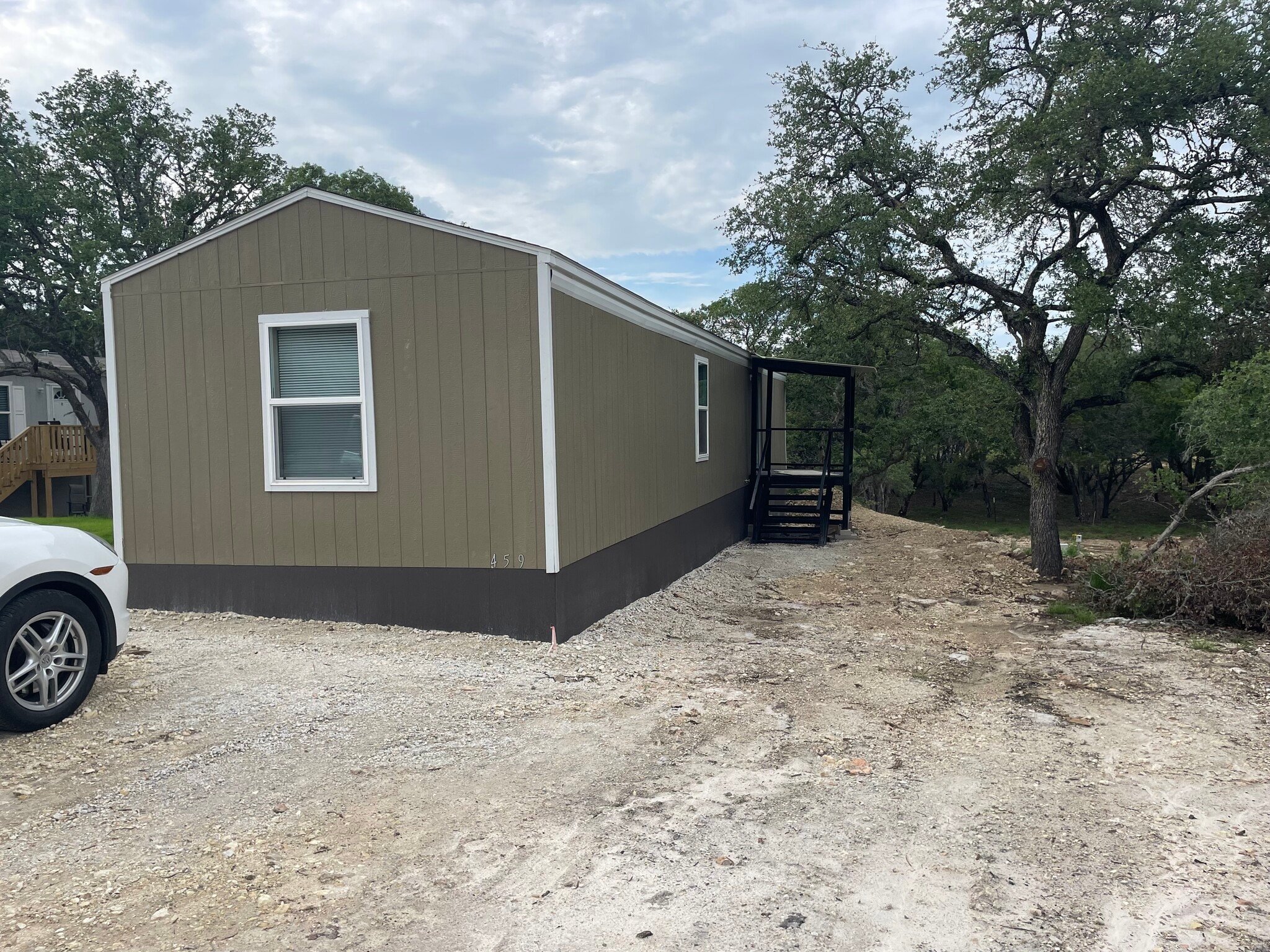 Building Photo - 459 Clay Ridge