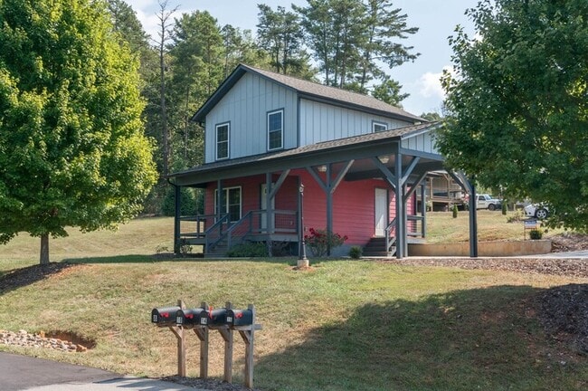 Building Photo - 8 Cricket Crossing Ct
