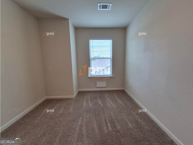 Building Photo - 511 Highwood Ln