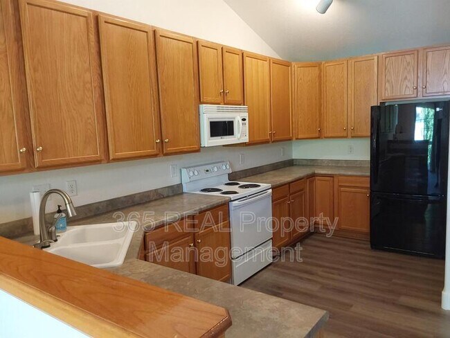 Building Photo - 5151 W 29th St