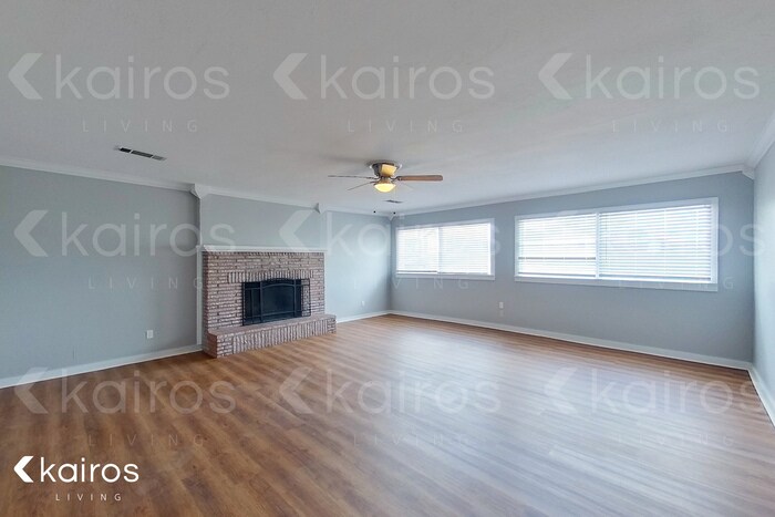 Building Photo - 4417 Brown Ave.