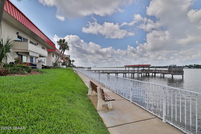 Building Photo - 2711 N Halifax Ave