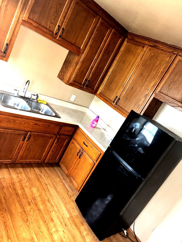 Building Photo - 16225 S Caress Ave