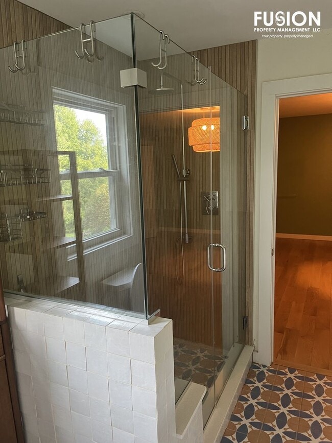 Building Photo - Beautiful Mountain Crest Home for Rent in Williston, Vermont