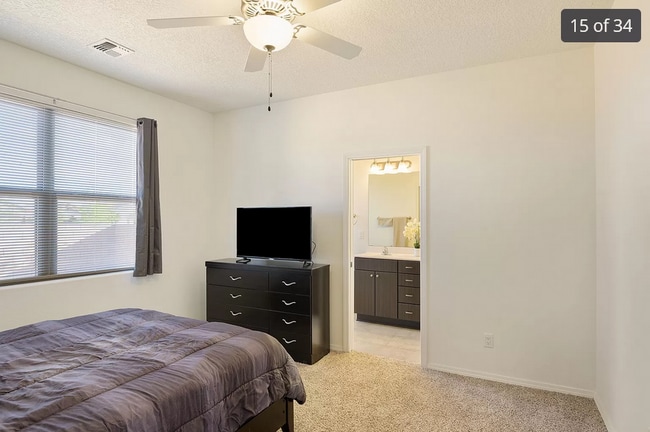 Building Photo - 5313 Camino del Griego