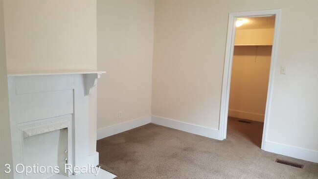 Building Photo - 3 br, 2 bath House - 2363 Second Street