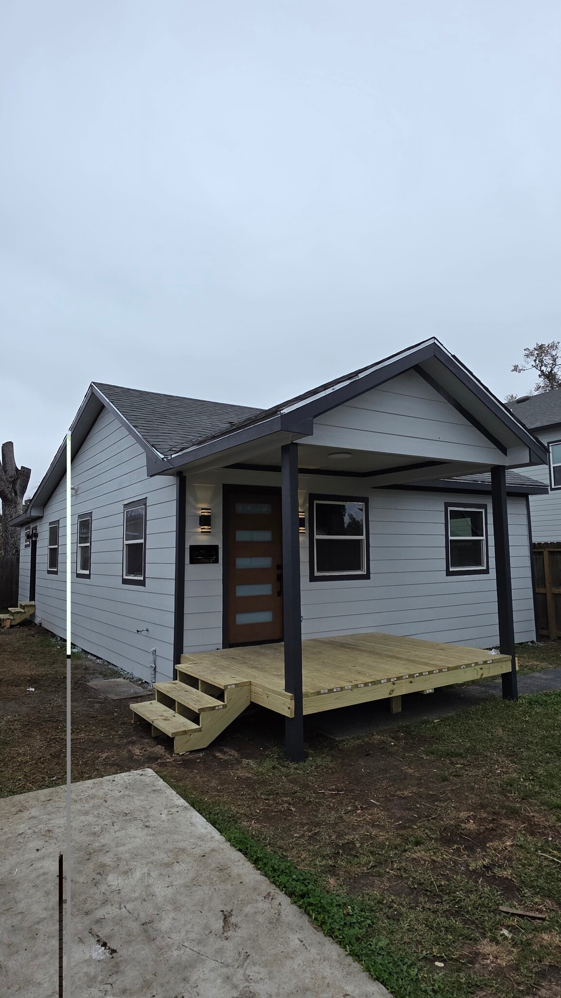 Building Photo - 9426 Sandra St