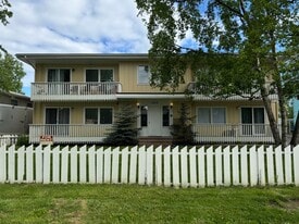 Building Photo - 2919 W 34th Ave