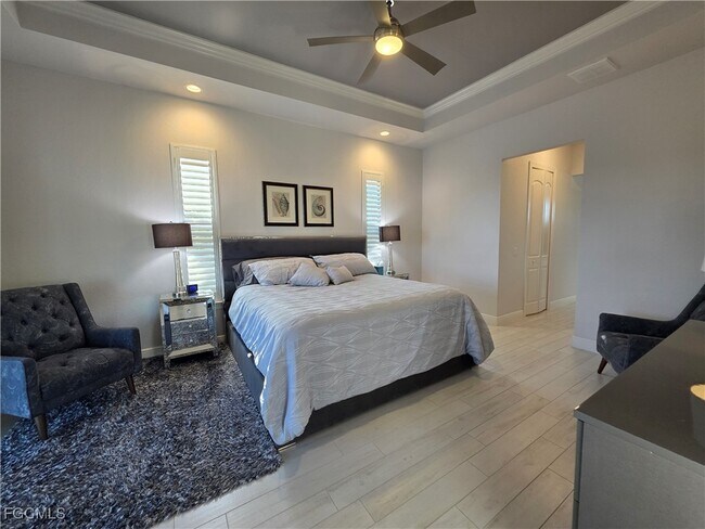 Building Photo - 1255 NW 38th Ave