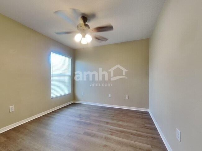 Building Photo - 1750 Kirtley Dr