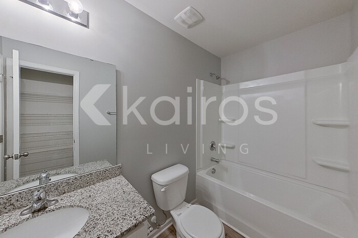 Building Photo - 1180 Amberlight Circle