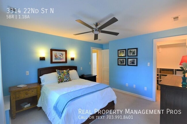 Building Photo - 3314 22nd St N