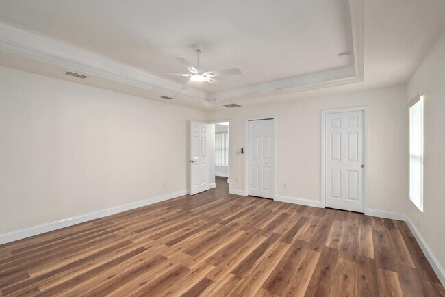 Building Photo - 8511 SE 158th Pl