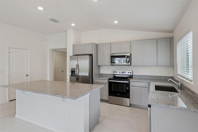 Building Photo - 3262 Sanctuary Dr