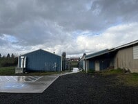 Building Photo - 16093 SW Roy Rogers Rd