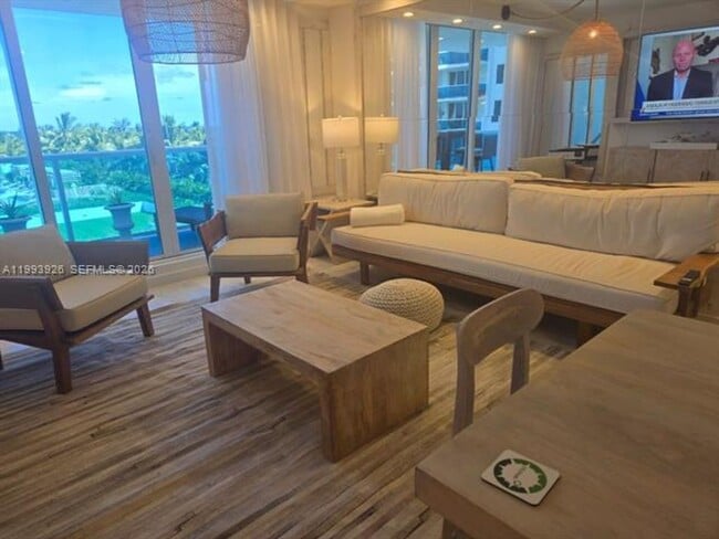 Building Photo - 2301 Collins Ave