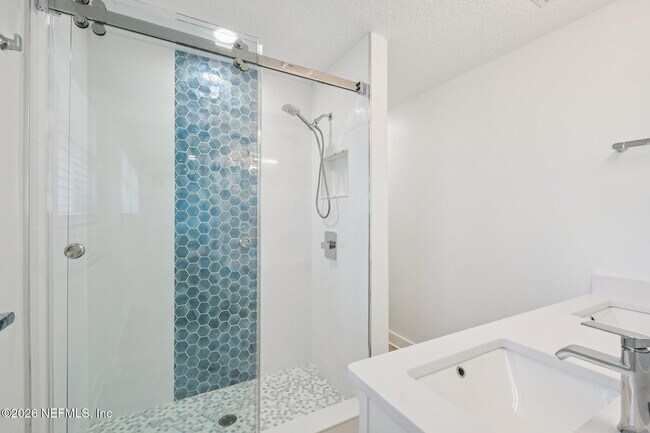 Building Photo - 3165 Creighton Forest Dr